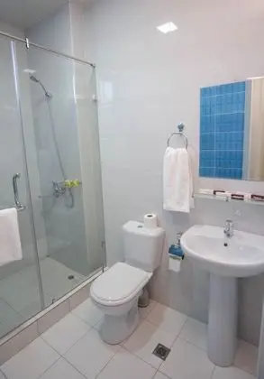 Design Tek Büyük veya İki Ayrı Yataklı Oda