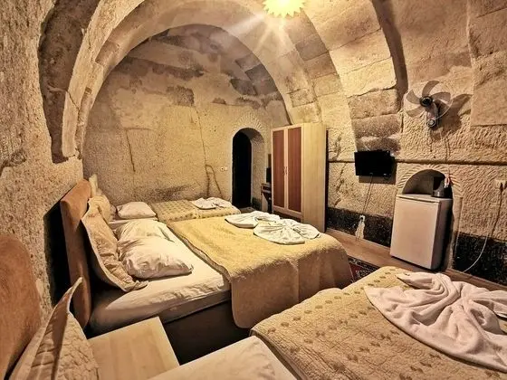 Jakuzili Aile Odası 4 kişi