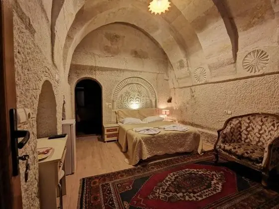 Mağara Suit 2