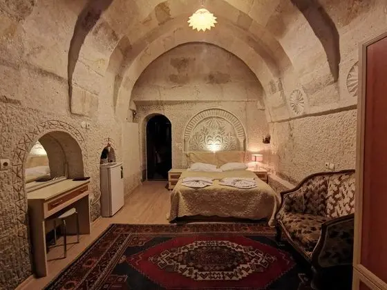 Mağara Suit 2
