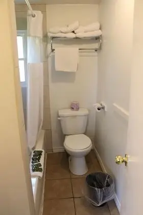 Room, 3 Double Beds