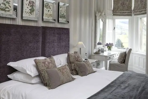 Luxury Tek Büyük Yataklı Oda