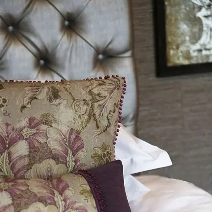 Luxury Tek Büyük Yataklı Oda