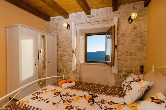 Villa (Four-Bedroom Villa with Terrace)