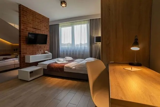 Deluxe Tek Büyük Yataklı Oda