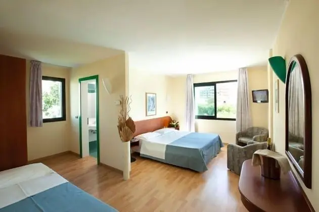 Standard Üç Kişilik Oda