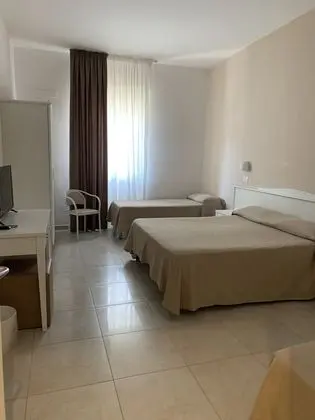 Dört Kişilik Oda