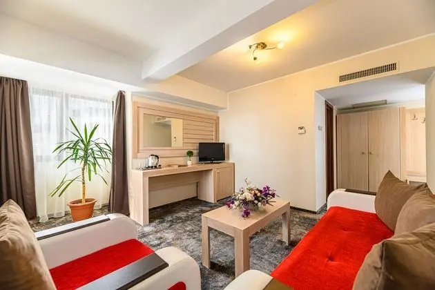 SUPERIOR SUITE DANUBE VIEW