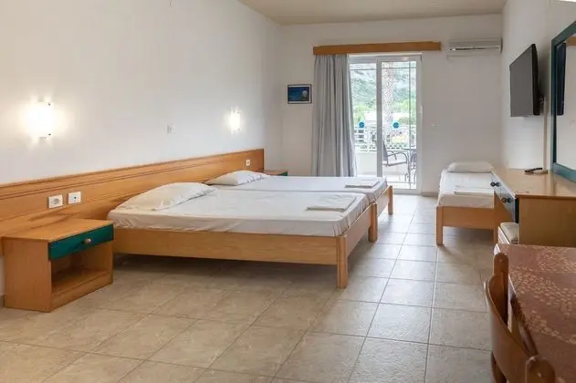 Standard Stüdyo (for 3)