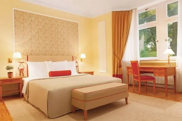 Grand Süit, 2 Yatak Odası, Şömine, Bahçe Manzaralı (Grand)