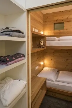 Family Süit, Balkon