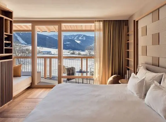 Deluxe Tek Büyük Yataklı Oda, Balkon