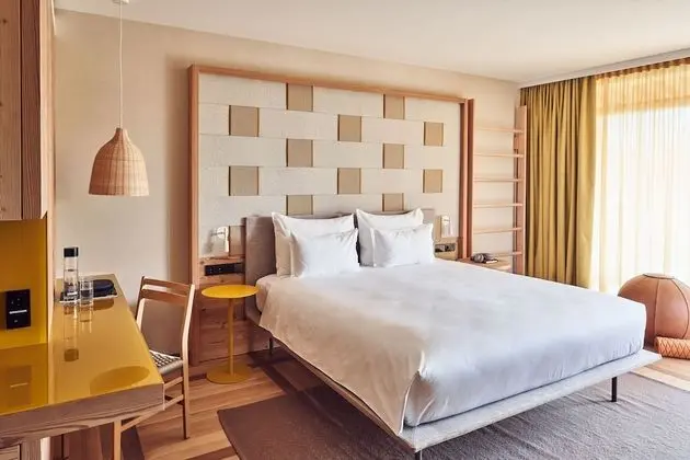 Deluxe Tek Büyük Yataklı Oda, Balkon