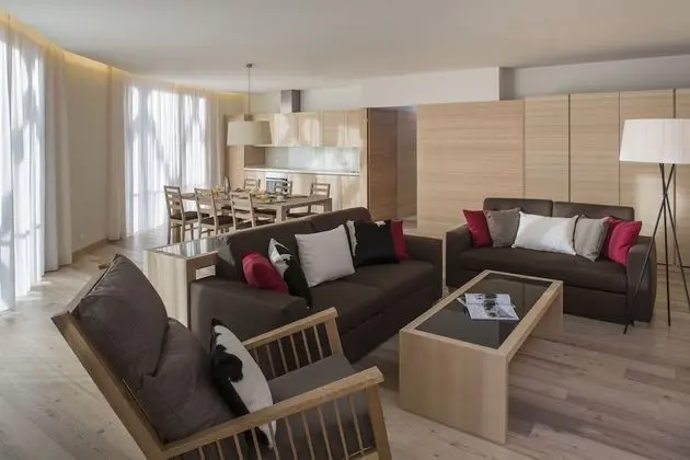 Deluxe Apart Daire, Balkon, Dağ Manzaralı (2 Double Beds, Kitchenette)