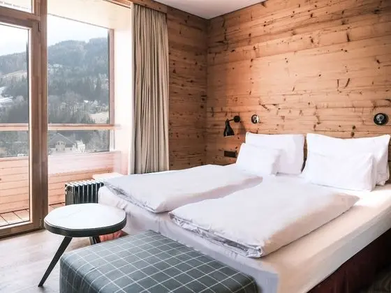 Superior Oda, Balkon, Dağ Manzaralı