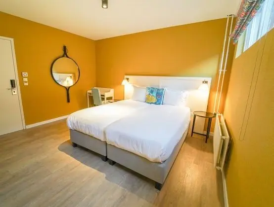 Comfort Tek Büyük Yataklı Oda