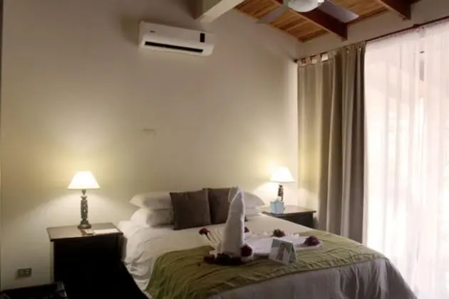 Apartment ((Facing Main Road))