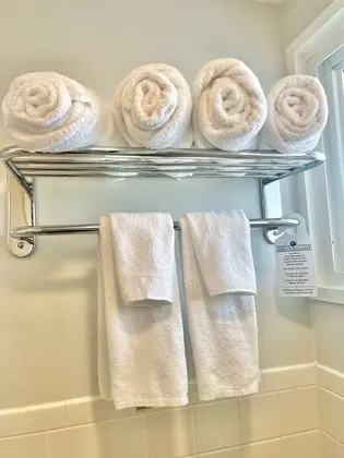 Standard Tek Büyük Yataklı Oda, 2 Büyük (Queen) Boy Yatak, Liman Manzaralı