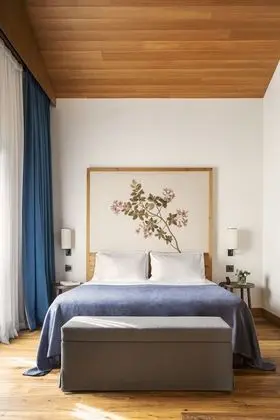 Penthouse Suite with Spa access