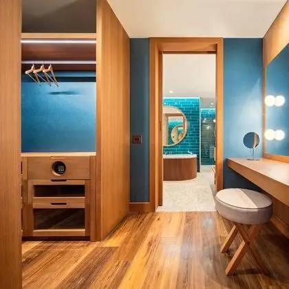 Penthouse Suite with Spa access