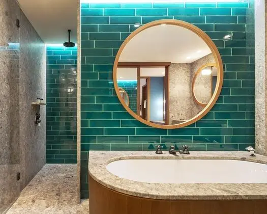 Penthouse Suite with Spa access