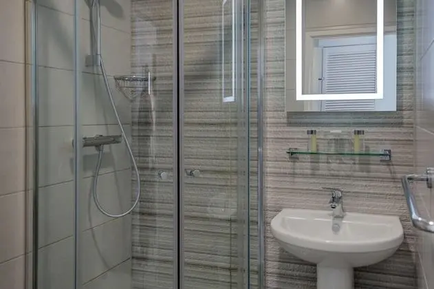 Standard Oda, 1 Çift Kişilik Yatak, Sigara İçilmez (Small Room)