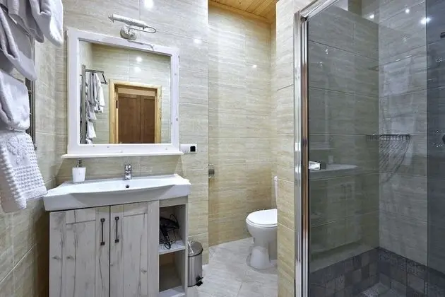 Standard Tek Büyük veya İki Ayrı Yataklı Oda