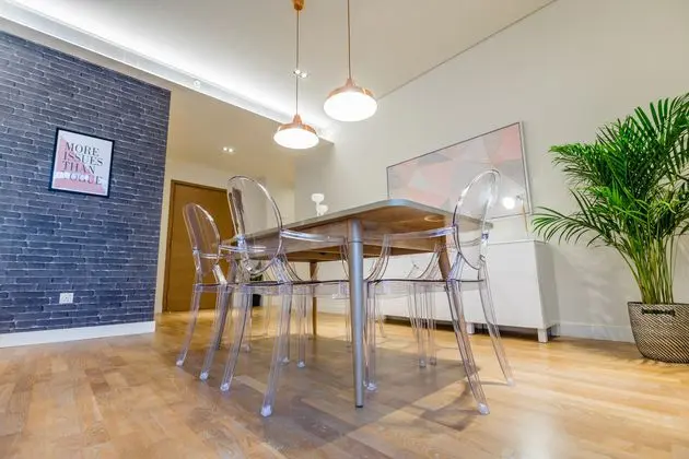 Apart Daire Two Bedrooms With Air Conditioning