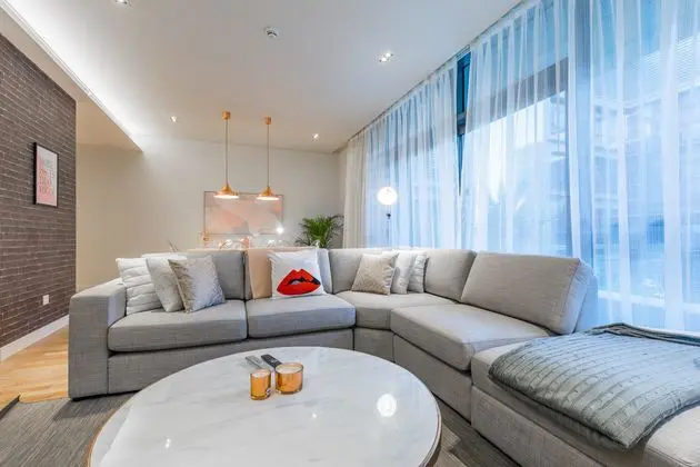 Apart Daire Two Bedrooms With Air Conditioning