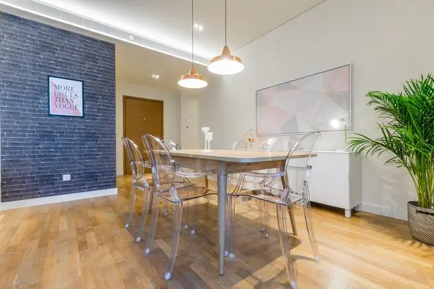 Apart Daire Two Bedrooms With Air Conditioning