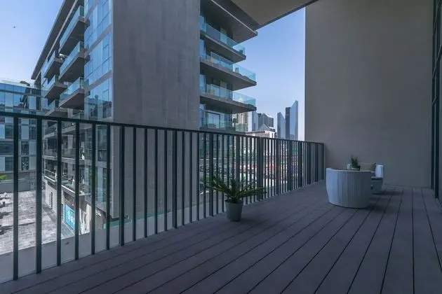 Apartment, 2 Bedroom with Maidsroom