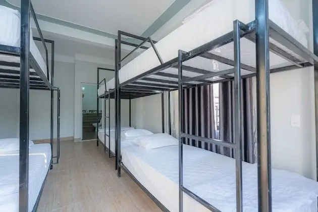 Ortak Ranzalı Oda, Karma Ranzalı Oda (Bed in 6-bed)