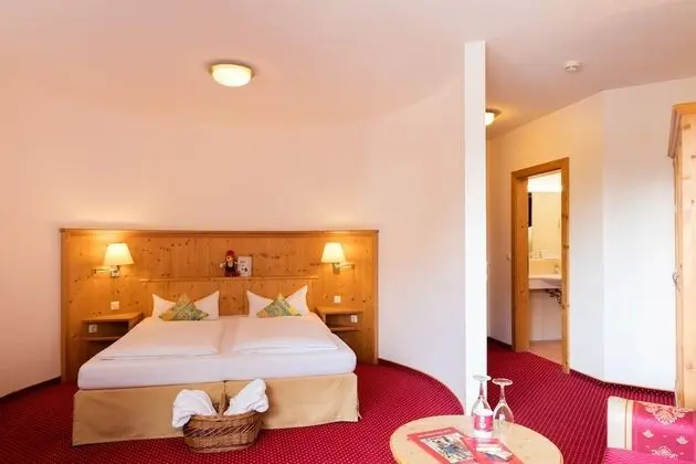 Luxury Süit, 1 Yatak Odası, Sıcak Su Havuzu, Dağ Manzaralı