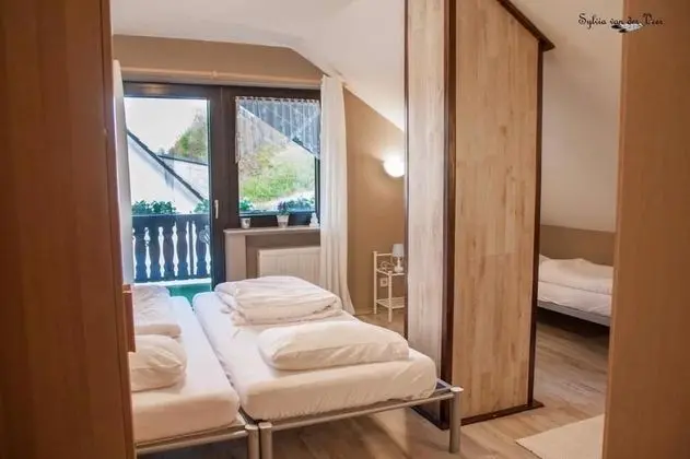 Apart Daire (Upstairs Apartment)