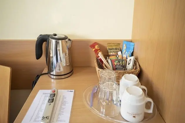 Comfort Tek Büyük Yataklı Oda