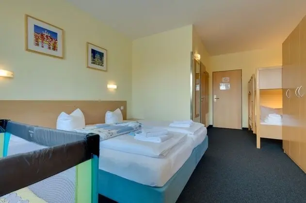 Family Oda (for 5 persons)