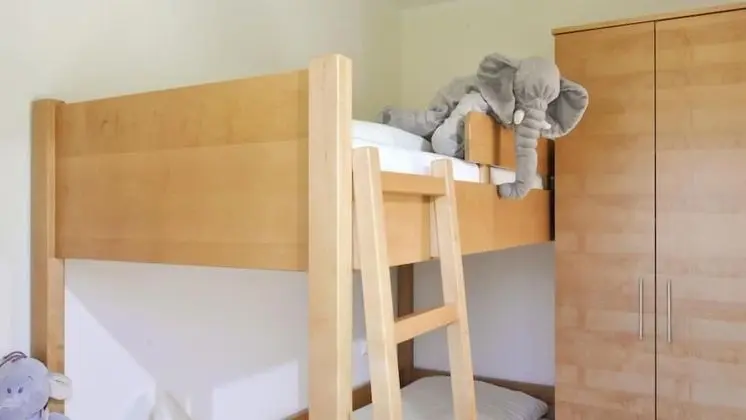 Family Oda (Green Garden)