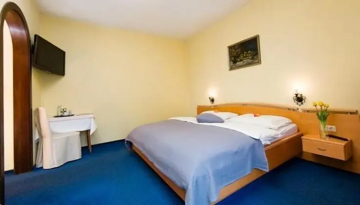 Tek Büyük Yataklı Oda, Balkon