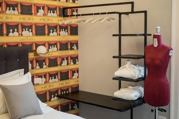 Superior Tek Büyük Yataklı Oda, Balkon, Şehir Manzaralı