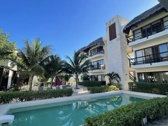 Daire, 2 Yatak Odası, Balkon, Bahçe Manzaralı