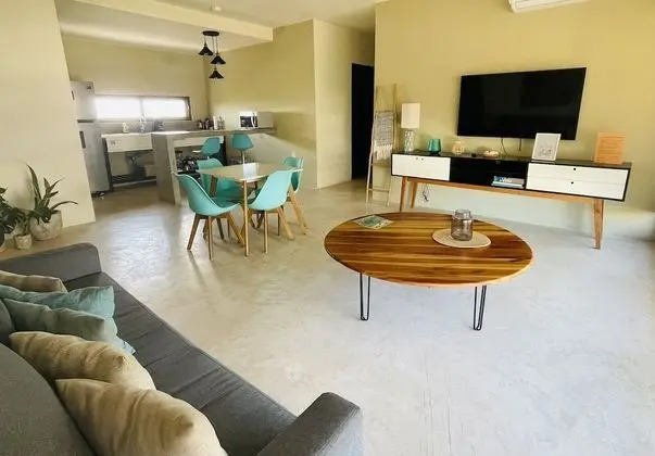 Daire, 2 Yatak Odası, Balkon, Bahçe Manzaralı