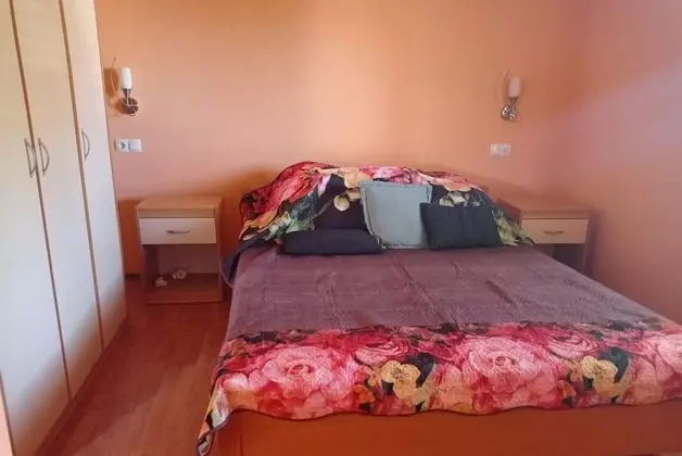 Family Apart Daire, 2 Yatak Odası, Teras, Avlu Manzaralı