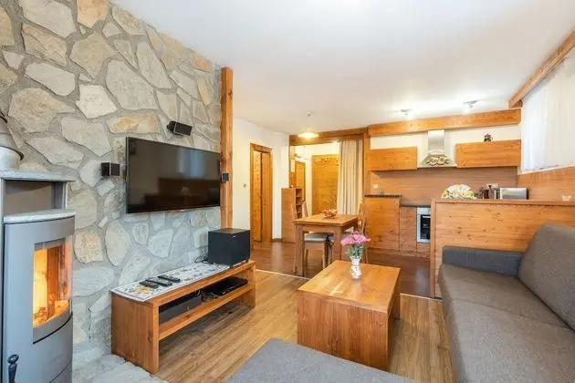 Apart Daire, 1 Yatak Odası, Balkon, Dağ Manzaralı (in Residence Building)