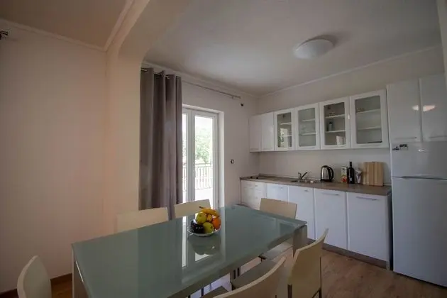 Apart Daire, 3 Yatak Odası (First floor)