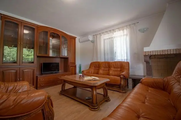 Apart Daire, 3 Yatak Odası (First floor)