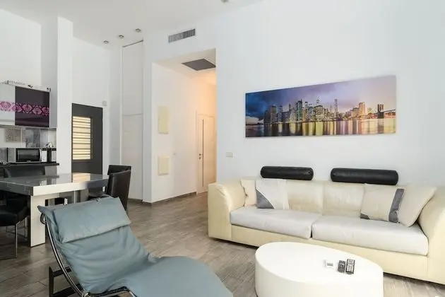 Apart Daire, 2 Yatak Odası, Veranda, Bahçe Manzaralı