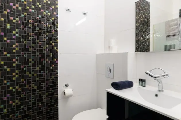 Apart Daire, 2 Yatak Odası, Veranda, Bahçe Manzaralı