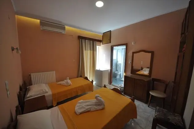 Tek Büyük veya İki Ayrı Yataklı Oda