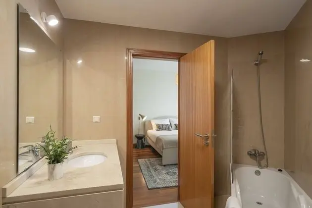 Basic Apart Daire, Birden Çok Yatak, Deniz Manzaralı