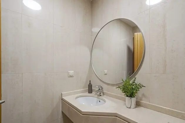 Basic Apart Daire, Birden Çok Yatak, Deniz Manzaralı